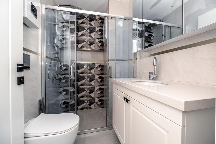 Пентхаус 2+2 с террасой и инфраструктурой комплекса в районе Клеопатра