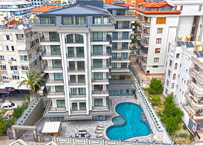 Пентхаус 2+2 с террасой и инфраструктурой комплекса в районе Клеопатра