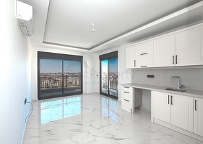 Пентхаус 2+2 с террасой и инфраструктурой комплекса в районе Клеопатра