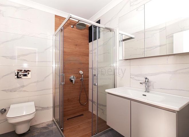 Пентхаус 3+1 с террасой и инфраструктурой в районе Клеопатра