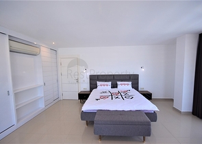 Пентхаус 3+1 с террасой и инфраструктурой комплекса в районе Тосмур