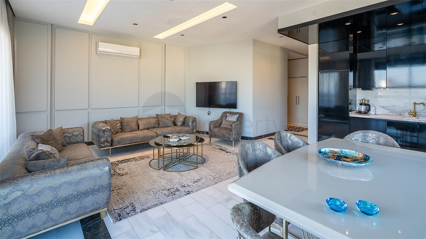 Пентхаус 3+1 с террасой и полной инфраструктурой в районе Оба