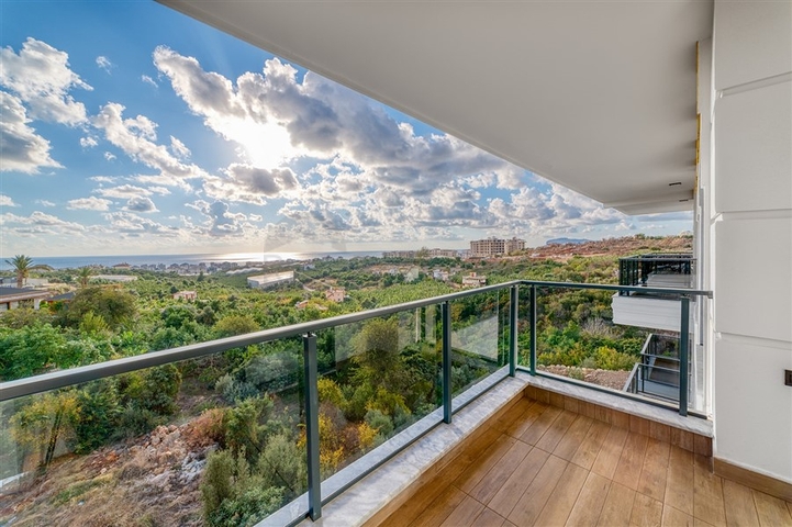 Пентхаус 3+1 с террасой и удобной планировкой