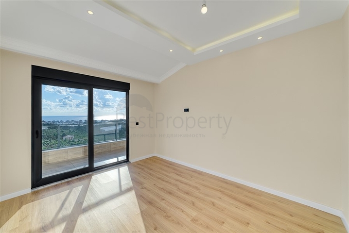 Пентхаус 3+1 с террасой и удобной планировкой