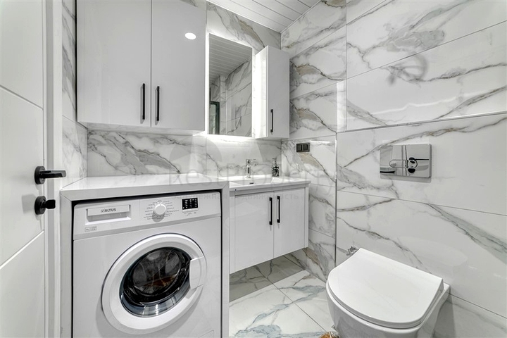 Уютная квартира 1+1 в районе Кестель с современной инфраструктурой