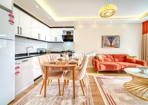 Уютная квартира 1+1 в районе Кестель с современной инфраструктурой