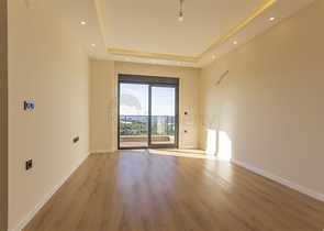 Современная квартира 1+1 в районе Кестель в новом доме