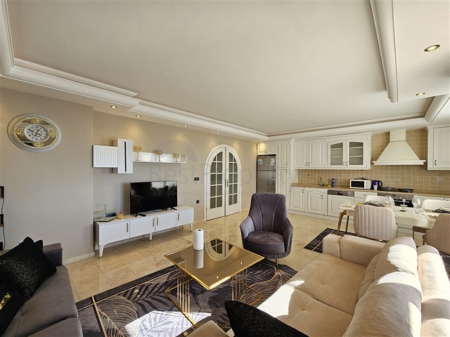 Просторная квартира 2+1 в районе Махмутлар на первой линии