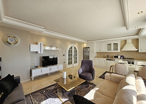 Просторная квартира 2+1 в районе Махмутлар на первой линии