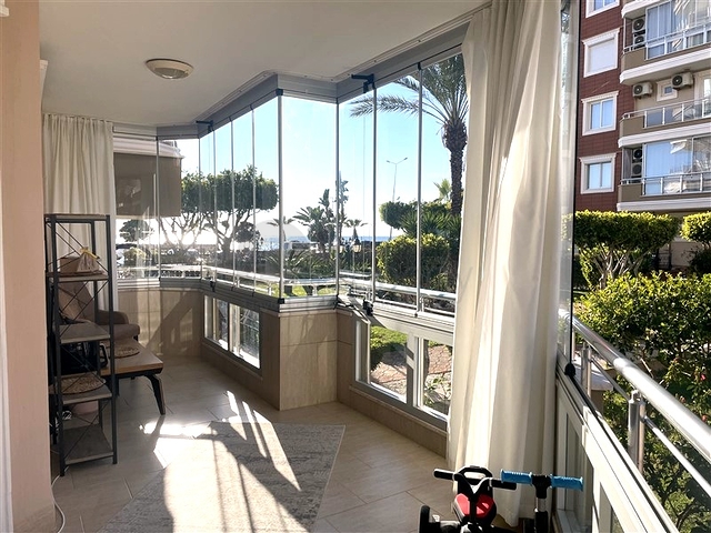 Просторная квартира 2+1 в районе Махмутлар в 50 метрах от моря