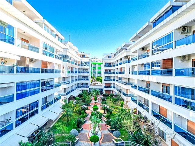 Уютная квартира 1+1 в районе Кестель рядом с морем 