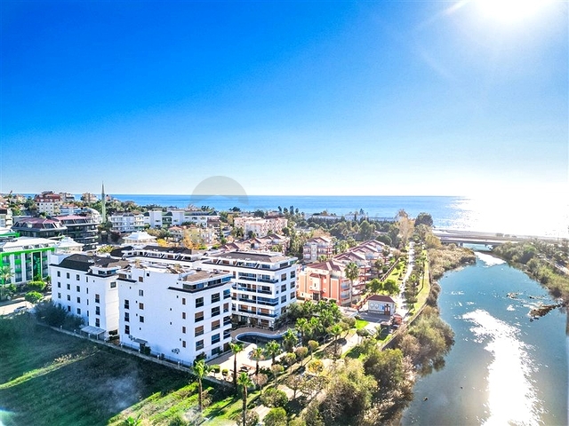 Уютная квартира 1+1 в районе Кестель рядом с морем 