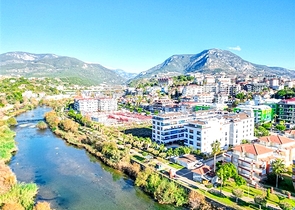 Уютная квартира 1+1 в районе Кестель рядом с морем 