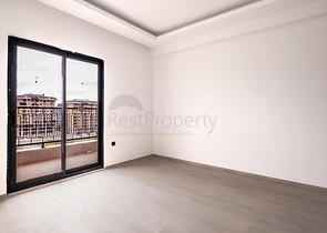 Уютная квартира 1+1 в районе Махмутлар в новом доме