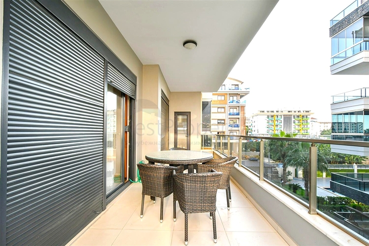 Уютная квартира 1+1 в районе Каргыджак в современном жилом комплексе