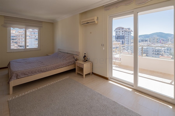 Просторная квартира 2+1 в районе Махмутлар в 50 метрах от моря