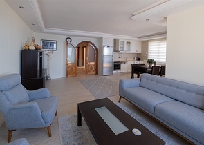 Просторная квартира 2+1 в районе Махмутлар в 50 метрах от моря