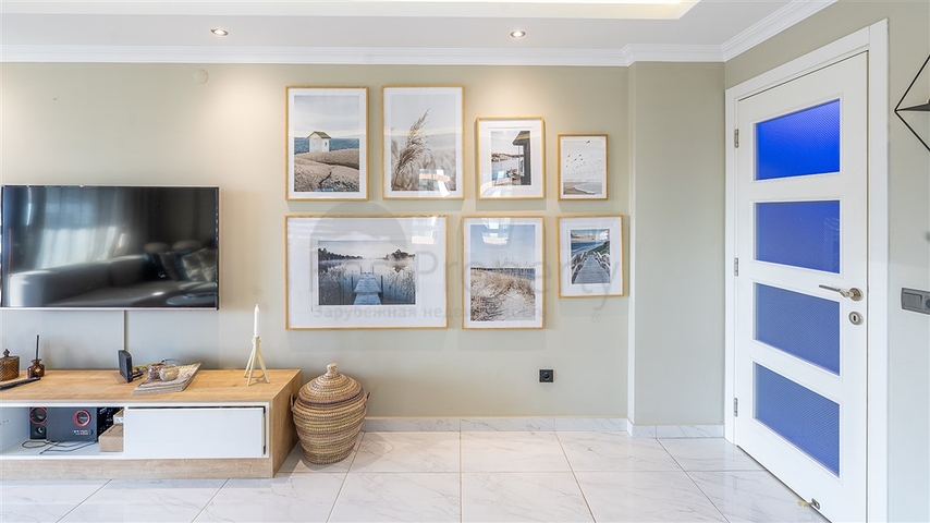 Двухуровневый пентхаус 4+1 в районе Оба с террасой и полной инфраструктурой