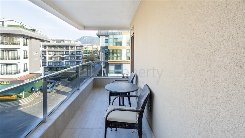 Двухуровневый пентхаус 4+1 в районе Оба с террасой и полной инфраструктурой