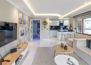 Двухуровневый пентхаус 4+1 в районе Оба с террасой и полной инфраструктурой