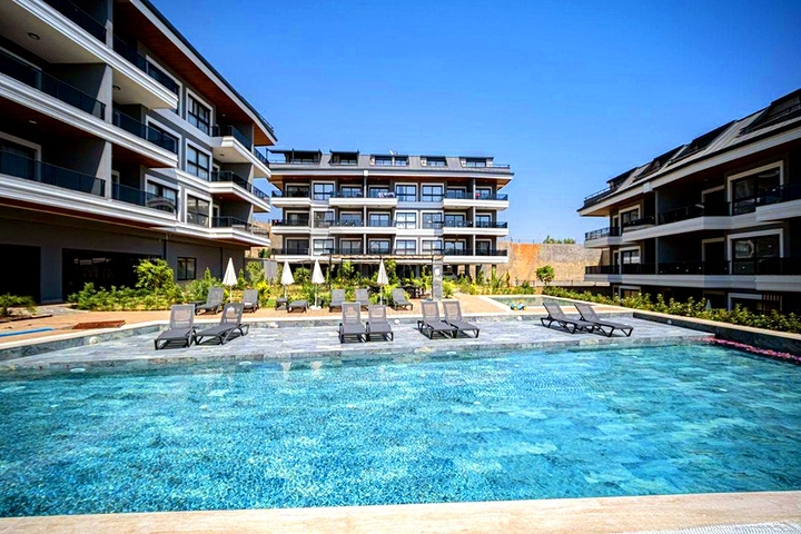 Квартира 1+1 в районе Конаклы в современном жилом комплексе