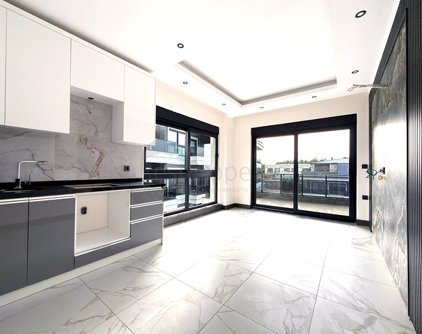 Современная квартира 1+1 в районе Конаклы в новом жилом комплексе