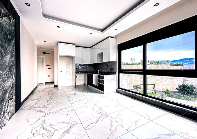 Современная квартира 1+1 в районе Конаклы в новом жилом комплексе