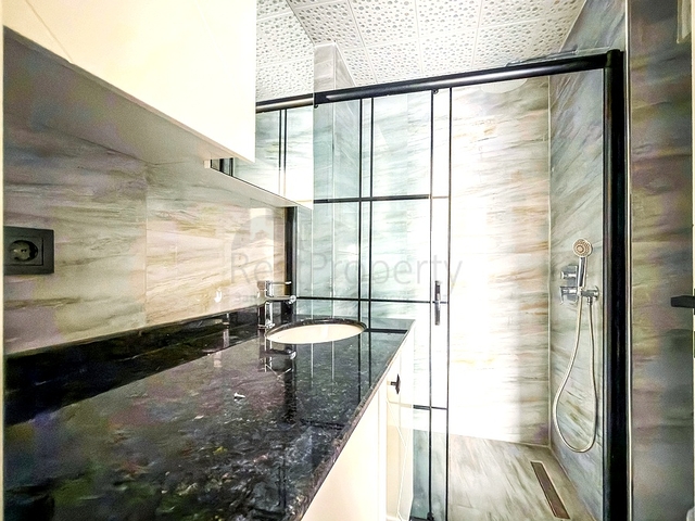 Современная квартира 1+1 в районе Конаклы в новом жилом комплексе