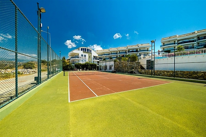 Пентхаус 3+1 в районе Конаклы с развитой инфраструктурой и удобной локацией