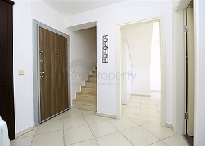 Пентхаус 3+1 в районе Конаклы с развитой инфраструктурой и удобной локацией