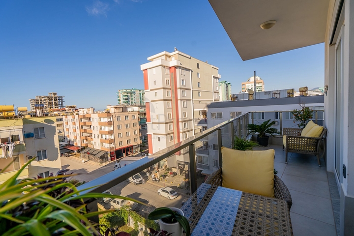 Квартира 2+1 в районе Махмутлар с отдельной кухней в современном комплексе 