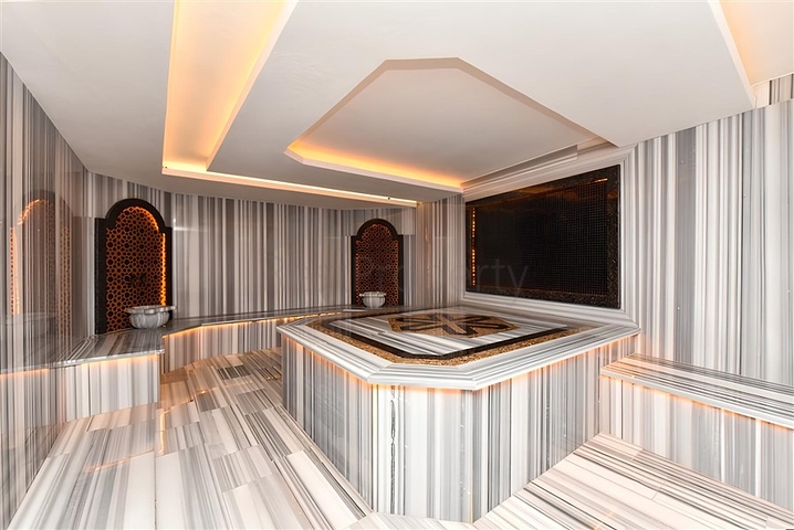 Квартира 2+1 в районе Махмутлар с отдельной кухней в современном комплексе 