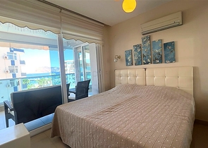 Меблированная квартира 2+1 в районе Тосмур в 50 метрах от моря 