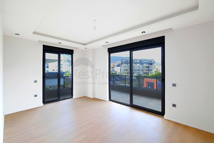 Современная квартира 3+1 в районе Оба с инфраструктурой для комфортной жизни