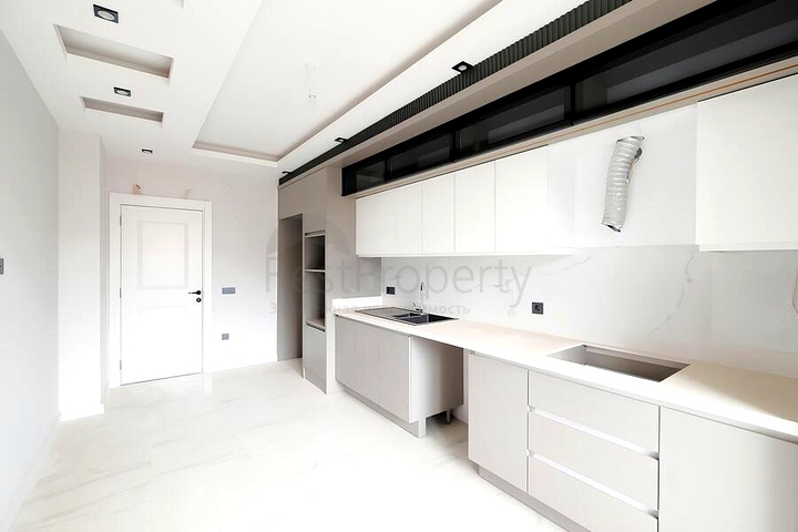 Современная квартира 3+1 в районе Оба с инфраструктурой для комфортной жизни