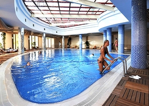 Панорамная квартира 2+1 в районе Каргыджак с полной курортной инфраструктурой