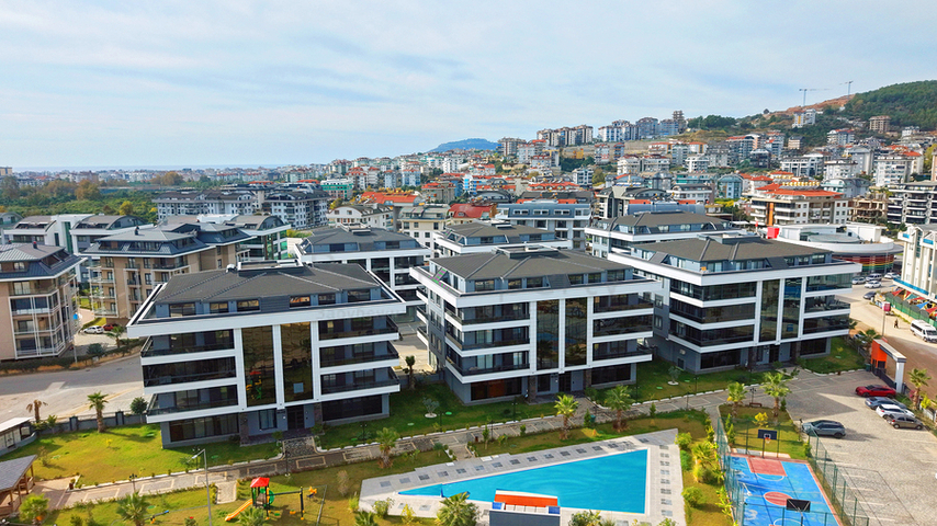 Просторный пентхаус 4+1 с отдельной кухней в современном комплексе