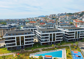 Просторный пентхаус 4+1 с отдельной кухней в современном комплексе