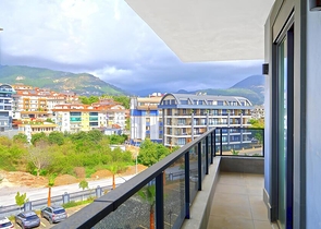 Просторный пентхаус 4+1 с отдельной кухней в современном комплексе