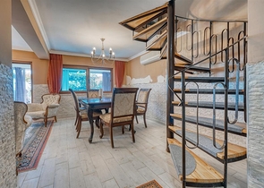 Меблированная вилла 3+1 с террасой в районе Демирташ