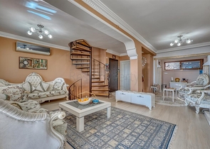 Меблированная вилла 3+1 с террасой в районе Демирташ