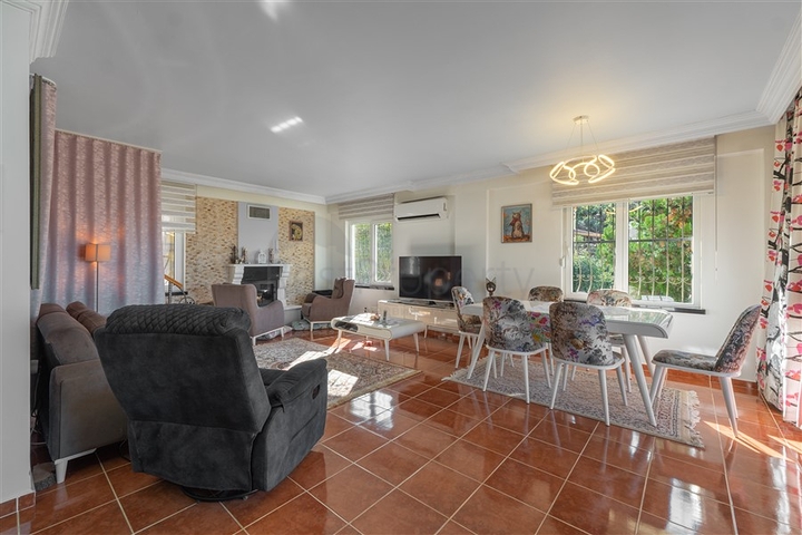 Уютная вилла 3+1 в районе Каргыджак 