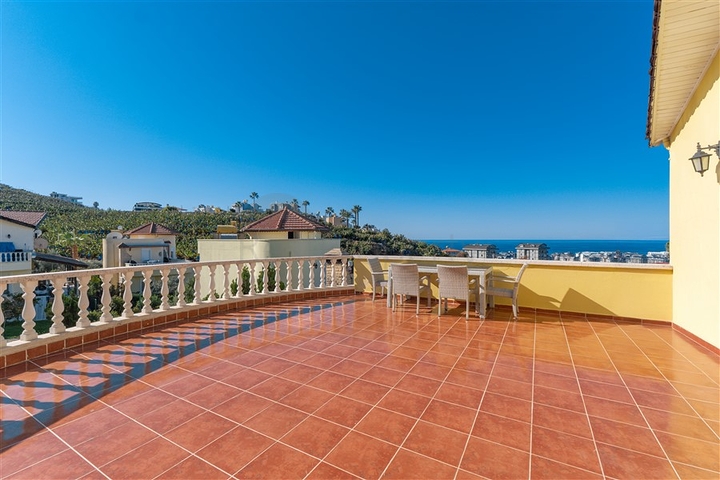 Уютная вилла 3+1 в районе Каргыджак 