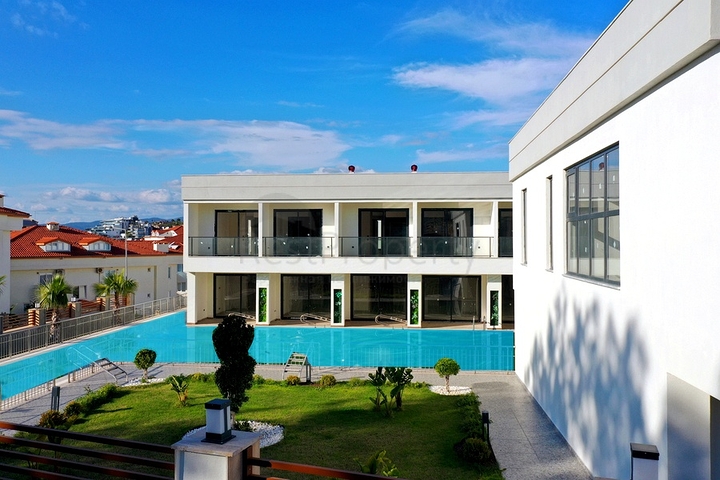 Современные квартира 2+1 в районе Конаклы рядом с морем