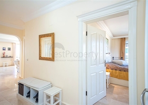 Светлая квартира 2+1 с мебелью и двумя балконами в районе Оба