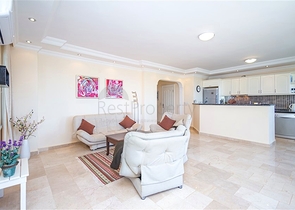 Светлая квартира 2+1 с мебелью и двумя балконами в районе Оба