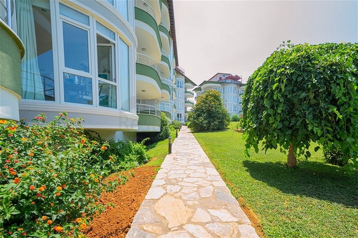 Уютная квартира 2+1 с мебелью и инфраструктурой в районе Оба