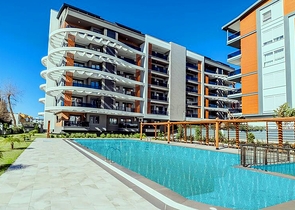 Современная квартира 1+1 в районе Газипаша с богатой инфраструктурой комплекса