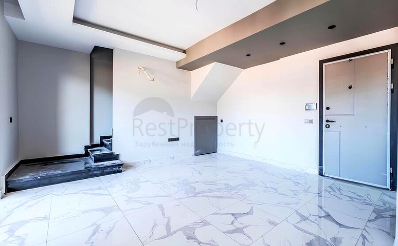 Современный пентхаус 2+1 с террасой в районе Газипаша