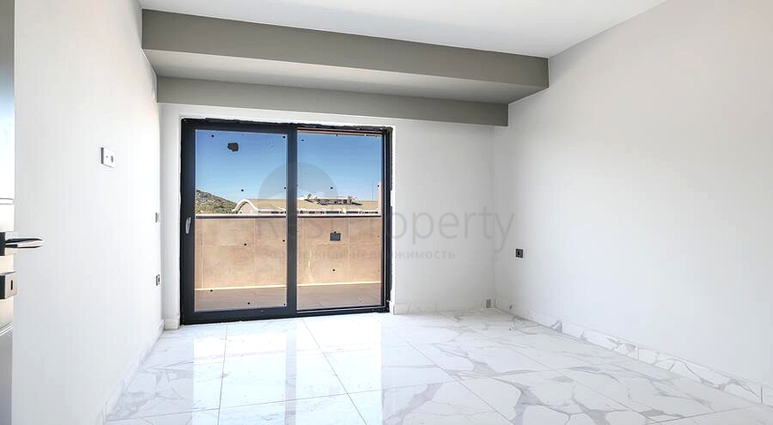 Современный пентхаус 2+1 с террасой в районе Газипаша